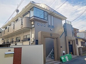 ヴィレッジフローラ外観写真