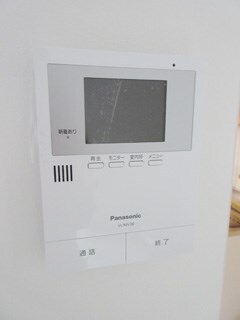 物件内観写真3　(モニターインターフォン)