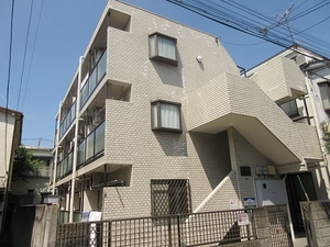 ドエル梅里外観写真