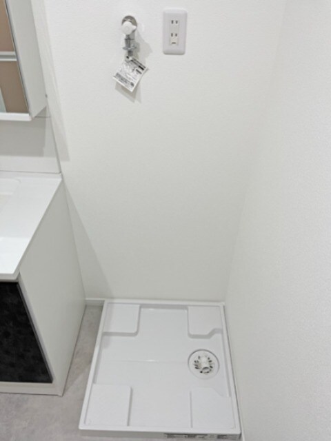 物件内観写真10　(室内洗濯機置き場)