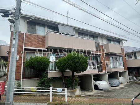 エステートピア川田2号棟外観写真