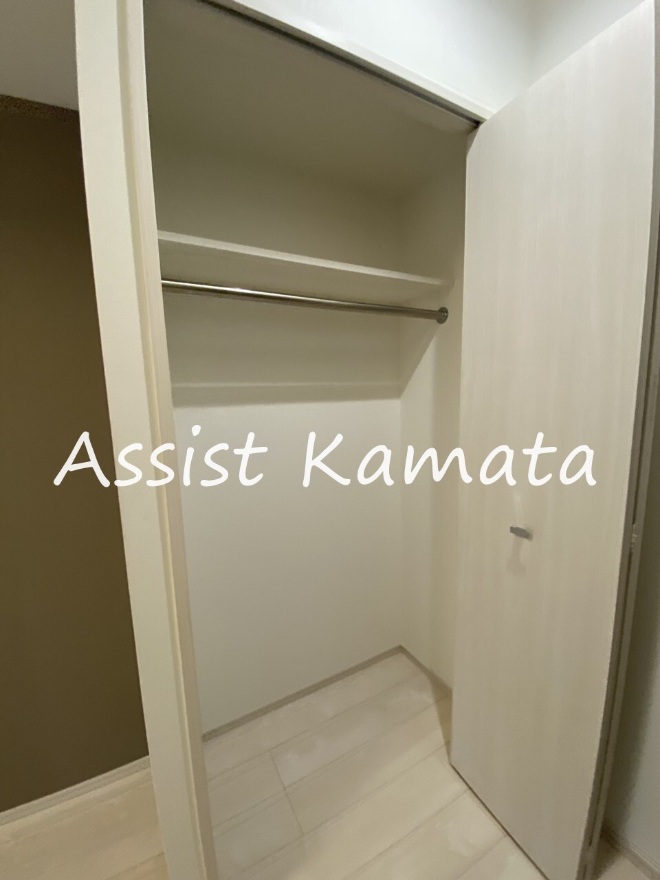 物件内観写真11　(写真は同タイプの別号室です)