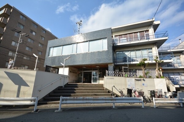 周辺環境(大田区立馬込図書館 1770m)