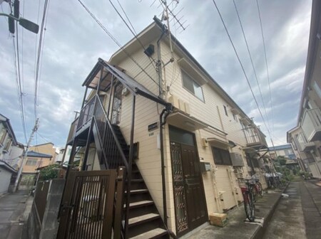 山仁ハイツ外観写真