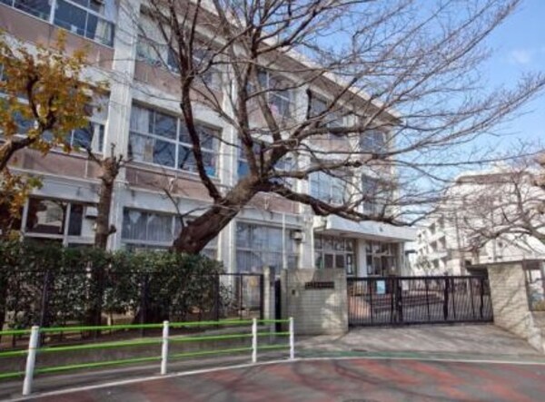 周辺環境(松仙小学校 1046m)