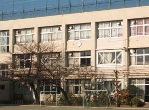 周辺環境(大田区立南蒲小学校 657m)
