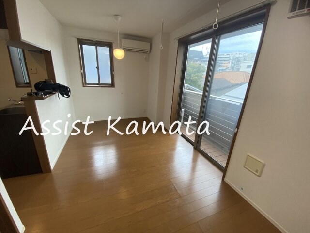 物件内観写真4　(写真は同タイプの別号室です)