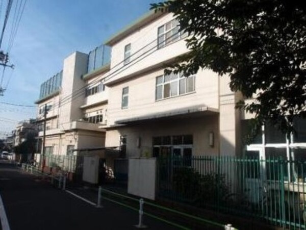 周辺環境(大森第四小学校 953m)