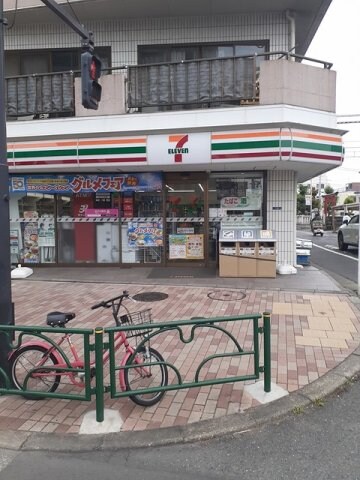 物件外観写真3　(セブンイレブンまで95m)