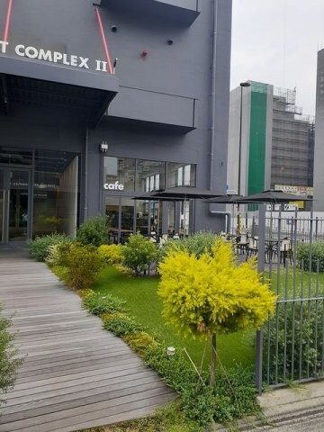 物件外観写真5　(カフェまで265m)