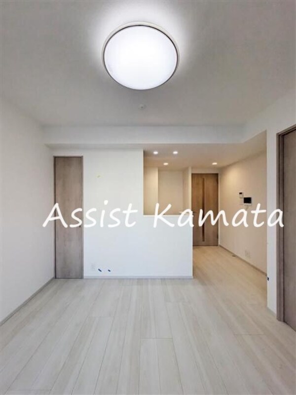 内装他(写真は同タイプの別号室です)