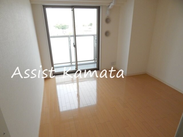 物件内観写真3　(写真は同タイプの別号室です)