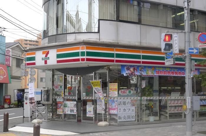 物件外観写真8　(セブンイレブン京急蒲田駅前店 125m)