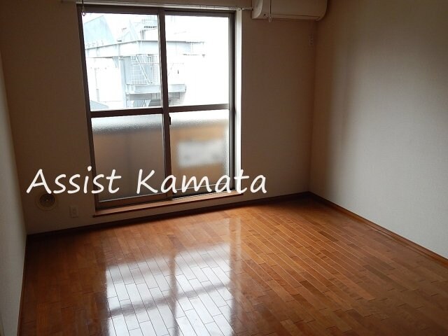 物件内観写真3　(写真は同タイプの別号室です)