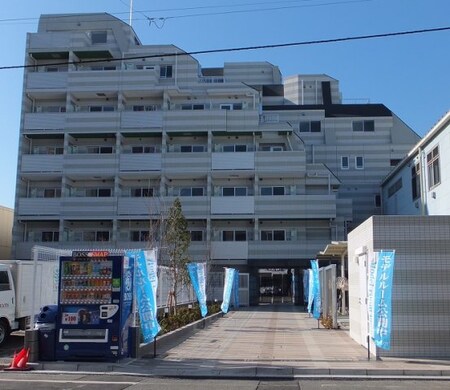 AZEST千鳥町外観写真
