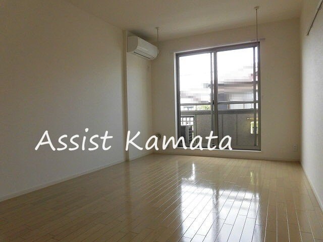 物件内観写真3　(写真は同タイプの別号室です)