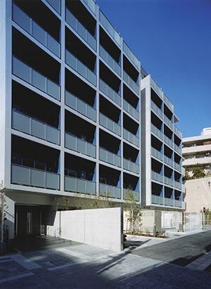 物件外観写真1　(★外観★)