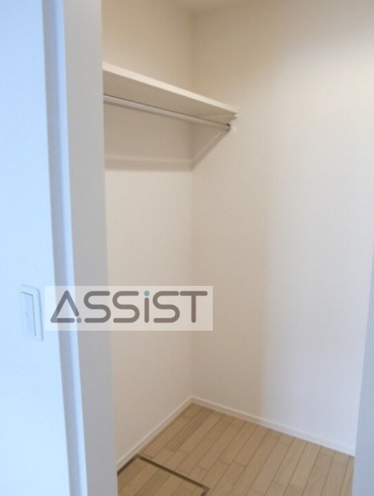 物件内観写真8　(写真は同タイプの別号室です)