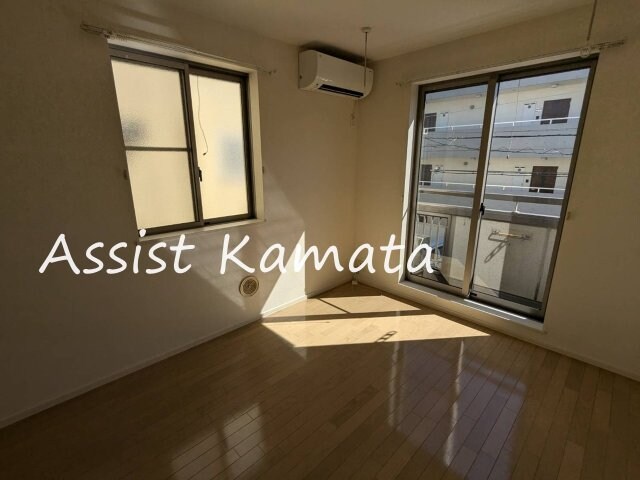 物件内観写真2　(写真は同タイプの別号室です)