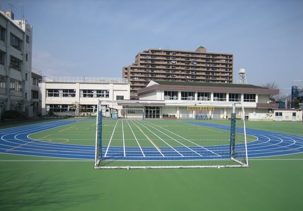 周辺環境(大田区立 仲六郷小学校 619m)