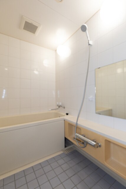 物件内観写真5　(※写真は同タイプ住戸です。)