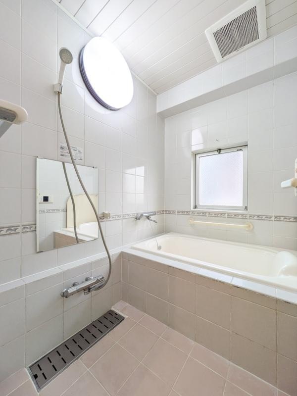 トイレ(トイレ)