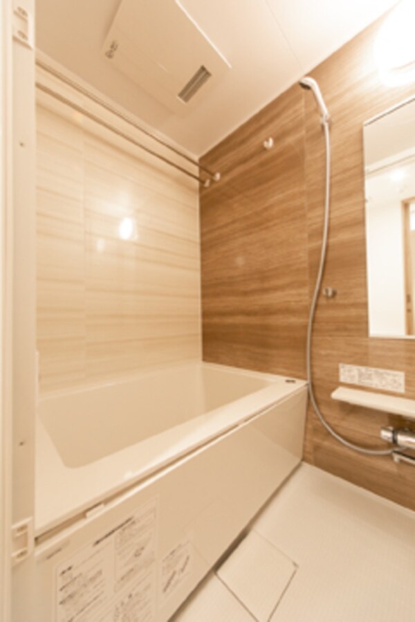 浴室(※写真は同タイプ住戸です。)