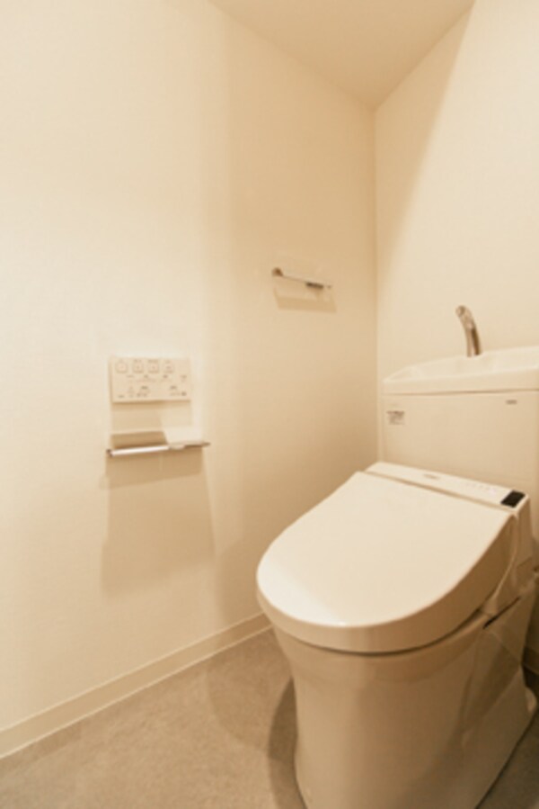 トイレ(※写真は同タイプ住戸です。)