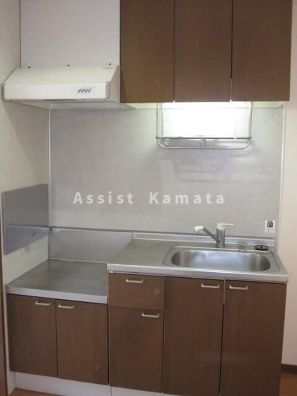 キッチン(写真は同タイプの別号室です)