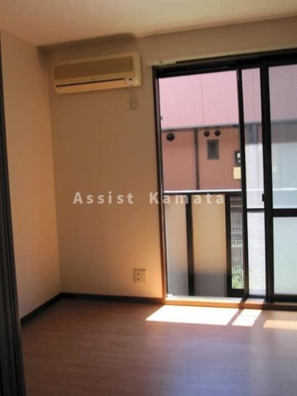 内装他(写真は同タイプの別号室です)