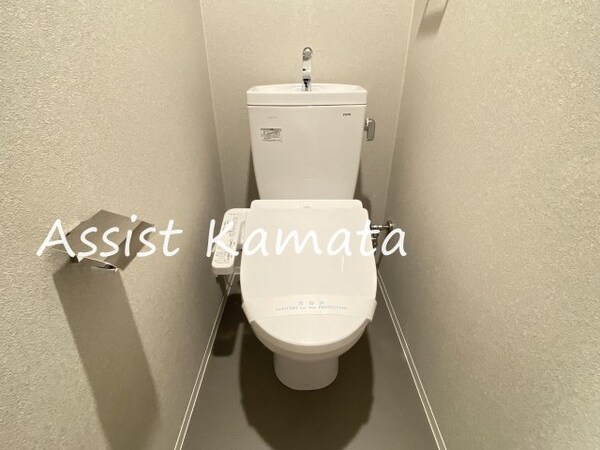 トイレ(写真は同タイプの別号室です)
