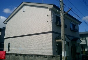 ＰＥＴＩＴ ＣＨＡＭＰＳ（プティシャン）外観写真