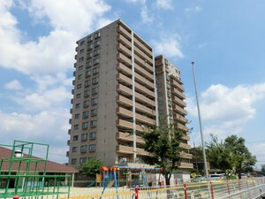 リソシエ栗東グランディス外観写真