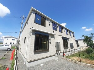 グラス　トゥリーズⅡ外観写真