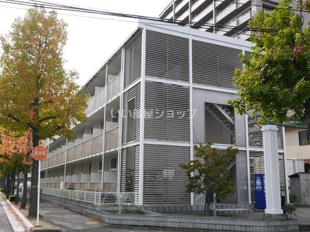 レオパレス宇多津外観写真