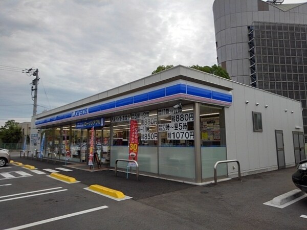 その他(ローソン丸亀土器町東八丁目店まで450m)