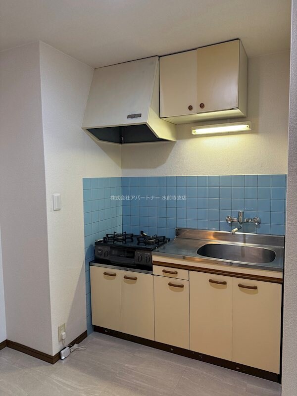 物件内観写真5　(2口コンロ設置済み！お料理が捗ります！)