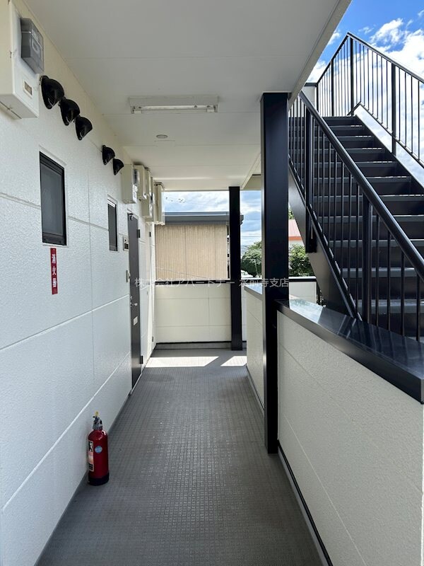 物件内観写真29　(共用廊下です！)