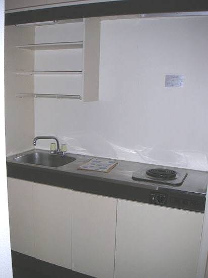 物件内観写真3　(IHコンロ付きの広めのキッチンです！)