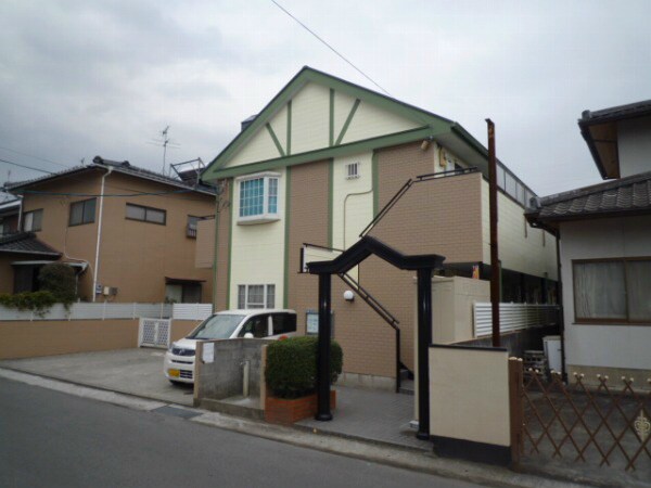 物件外観写真1　(ロフト付きのセレーノ若葉！！)