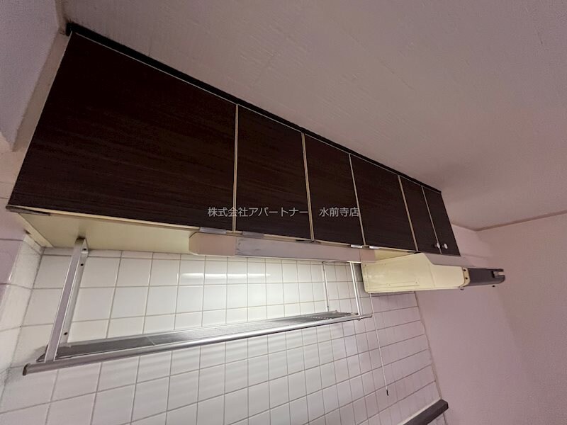 物件内観写真19　(上収納も完備！)