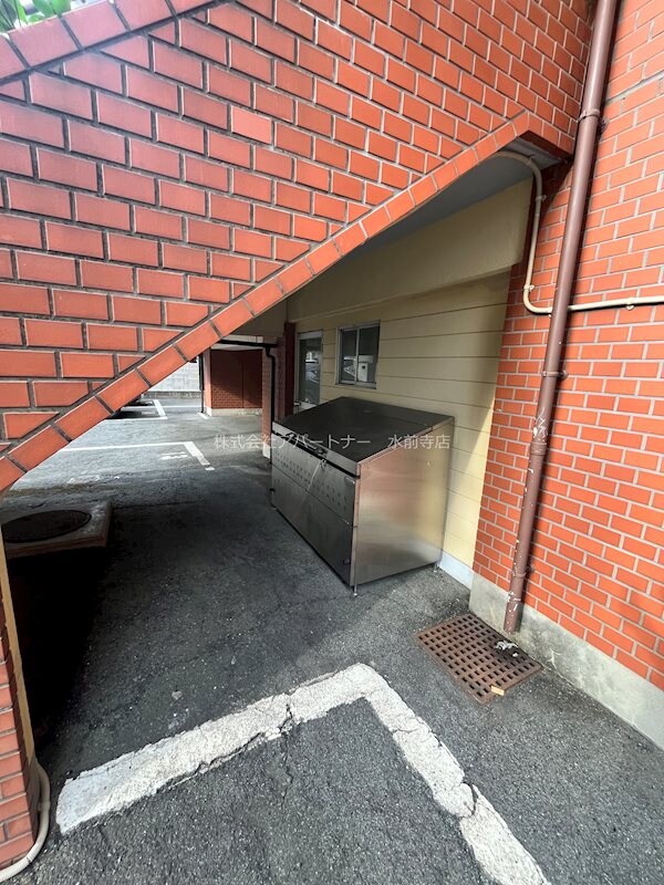 物件内観写真33　(敷地内ゴミ置き場完備！)