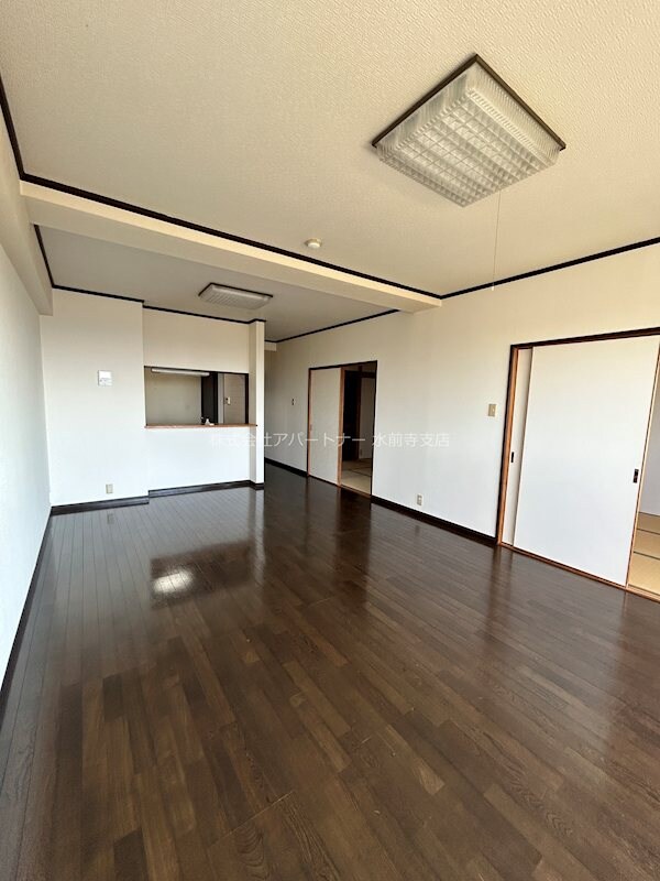 リビング(広いリビングです！)