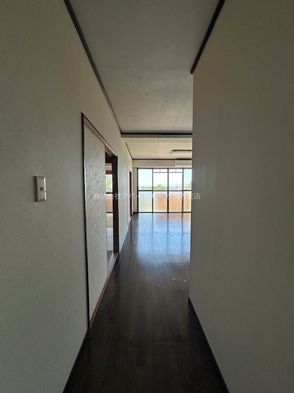 リビング(リビング入り口です！)