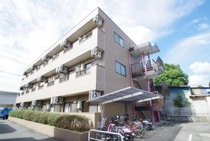 熊本市電Ａ系統<熊本市交通局> 神水交差点駅 3階建 築29年の外観写真