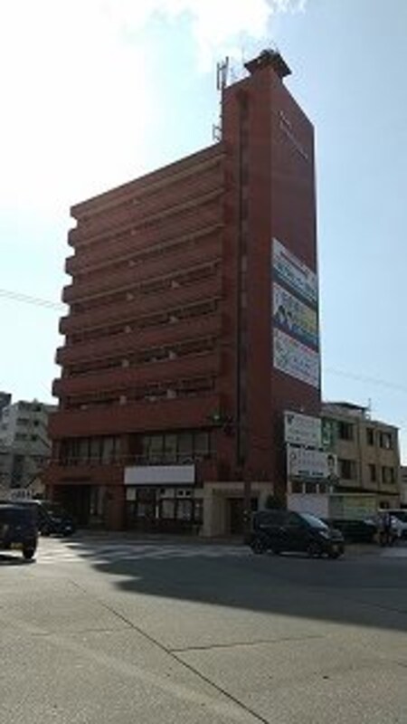新屋敷ビル外観写真