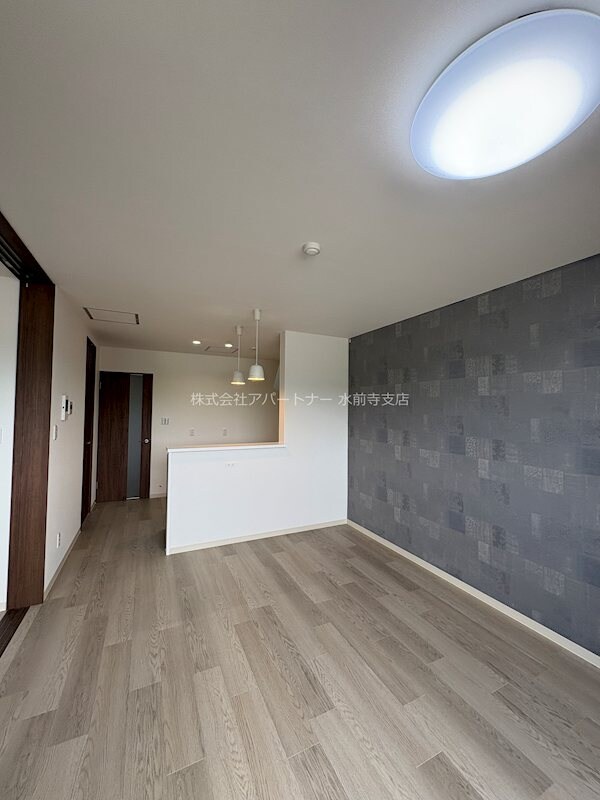 物件内観写真5　(人気のカウンターキッチン！)