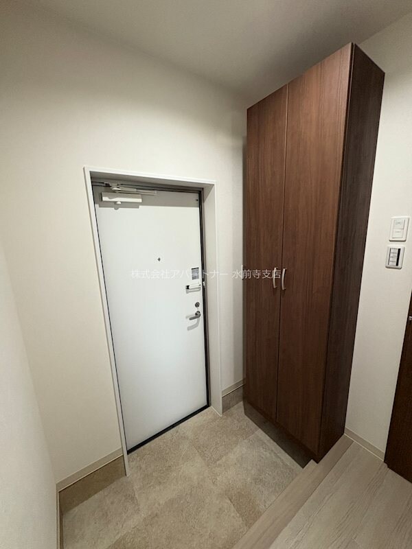 物件内観写真15　(ゆとりある玄関スペース！)