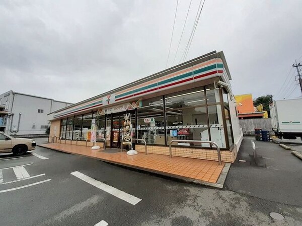 その他(セブンイレブン戸島１丁目店まで1000m)