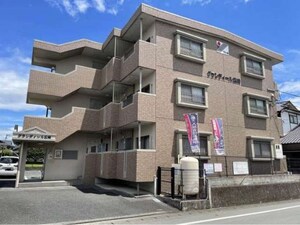 グランディール広崎外観写真